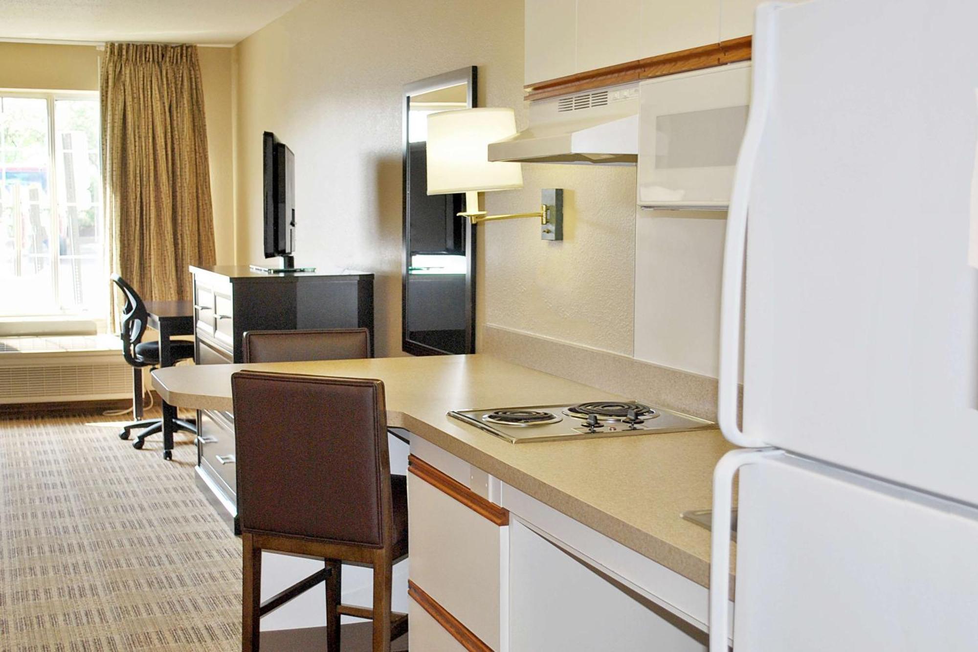 Extended Stay America Suites - Atlanta - Marietta - Powers Ferry Rd Sandy Springs Ngoại thất bức ảnh