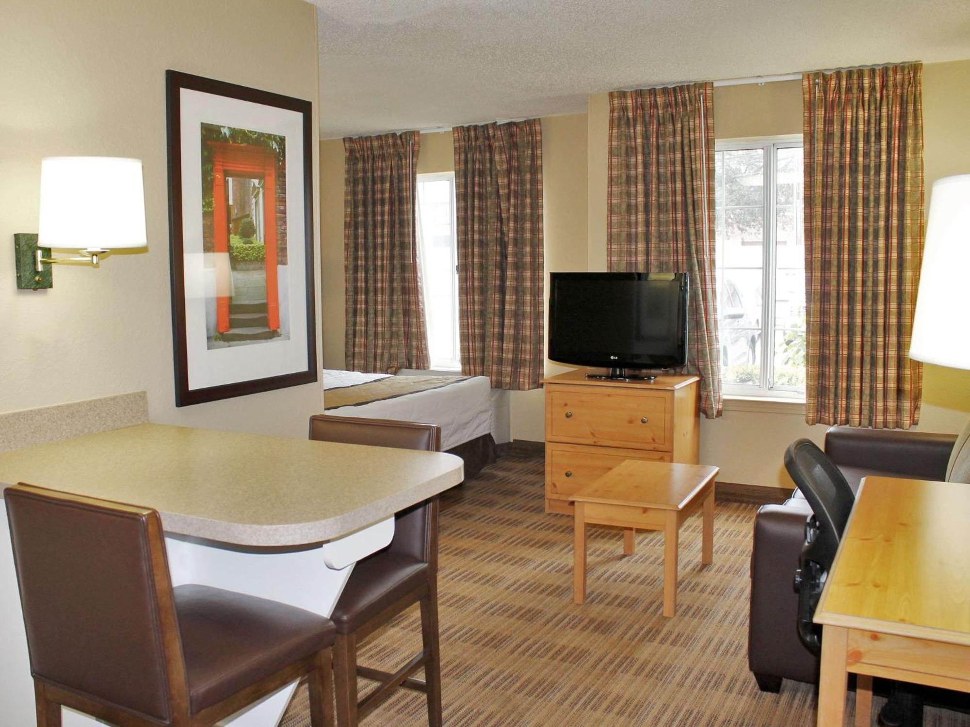 Extended Stay America Suites - Atlanta - Marietta - Powers Ferry Rd Sandy Springs Ngoại thất bức ảnh