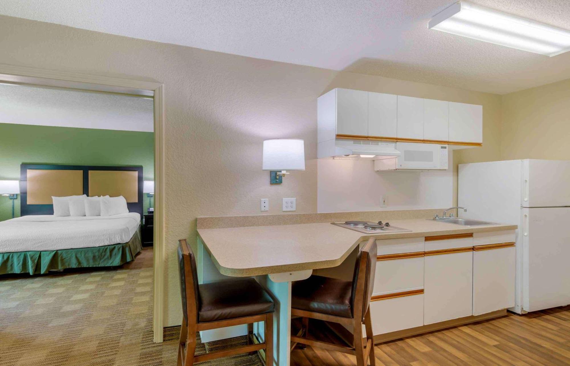 Extended Stay America Suites - Atlanta - Marietta - Powers Ferry Rd Sandy Springs Ngoại thất bức ảnh