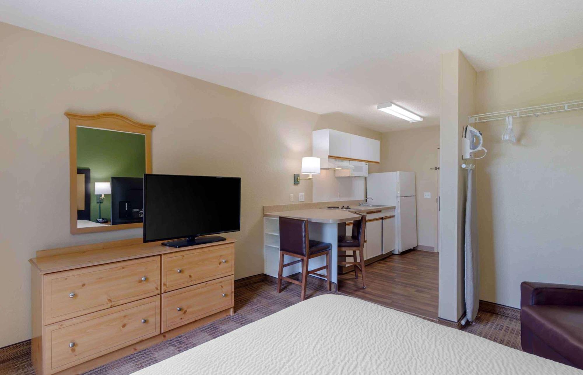 Extended Stay America Suites - Atlanta - Marietta - Powers Ferry Rd Sandy Springs Ngoại thất bức ảnh