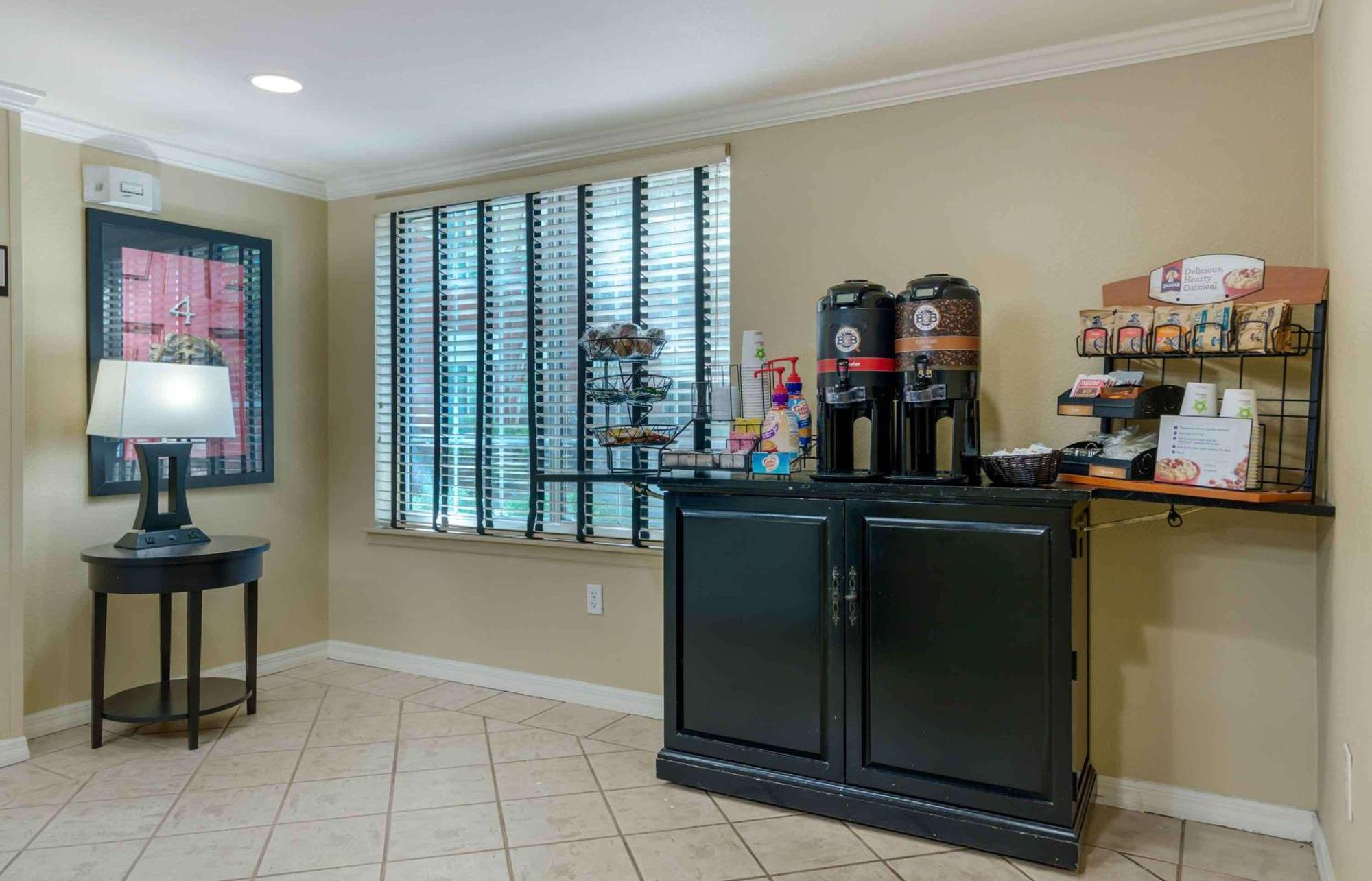 Extended Stay America Suites - Atlanta - Marietta - Powers Ferry Rd Sandy Springs Ngoại thất bức ảnh